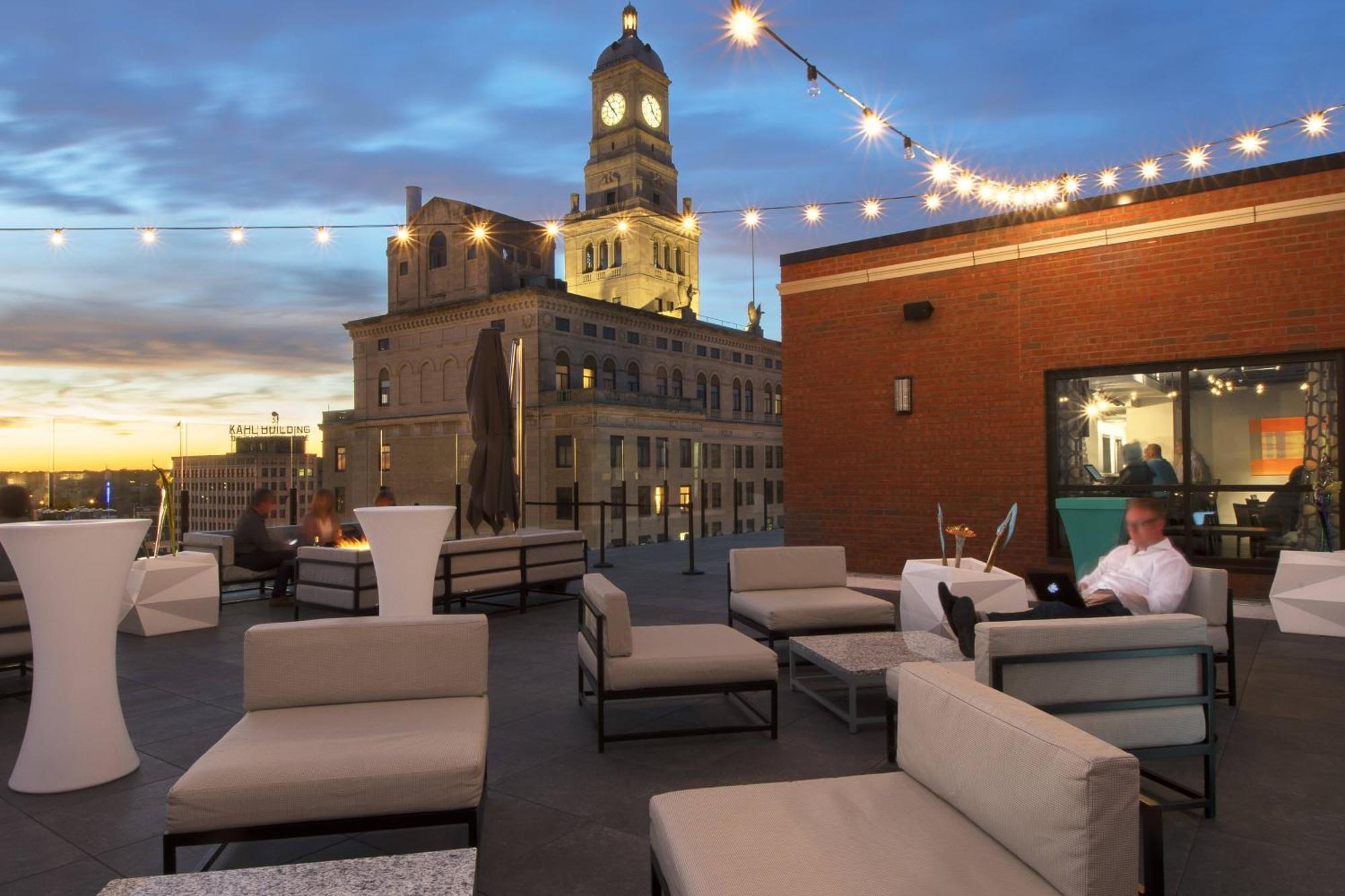 The Current Iowa, Autograph Collection Hotel Davenport Exterior photo